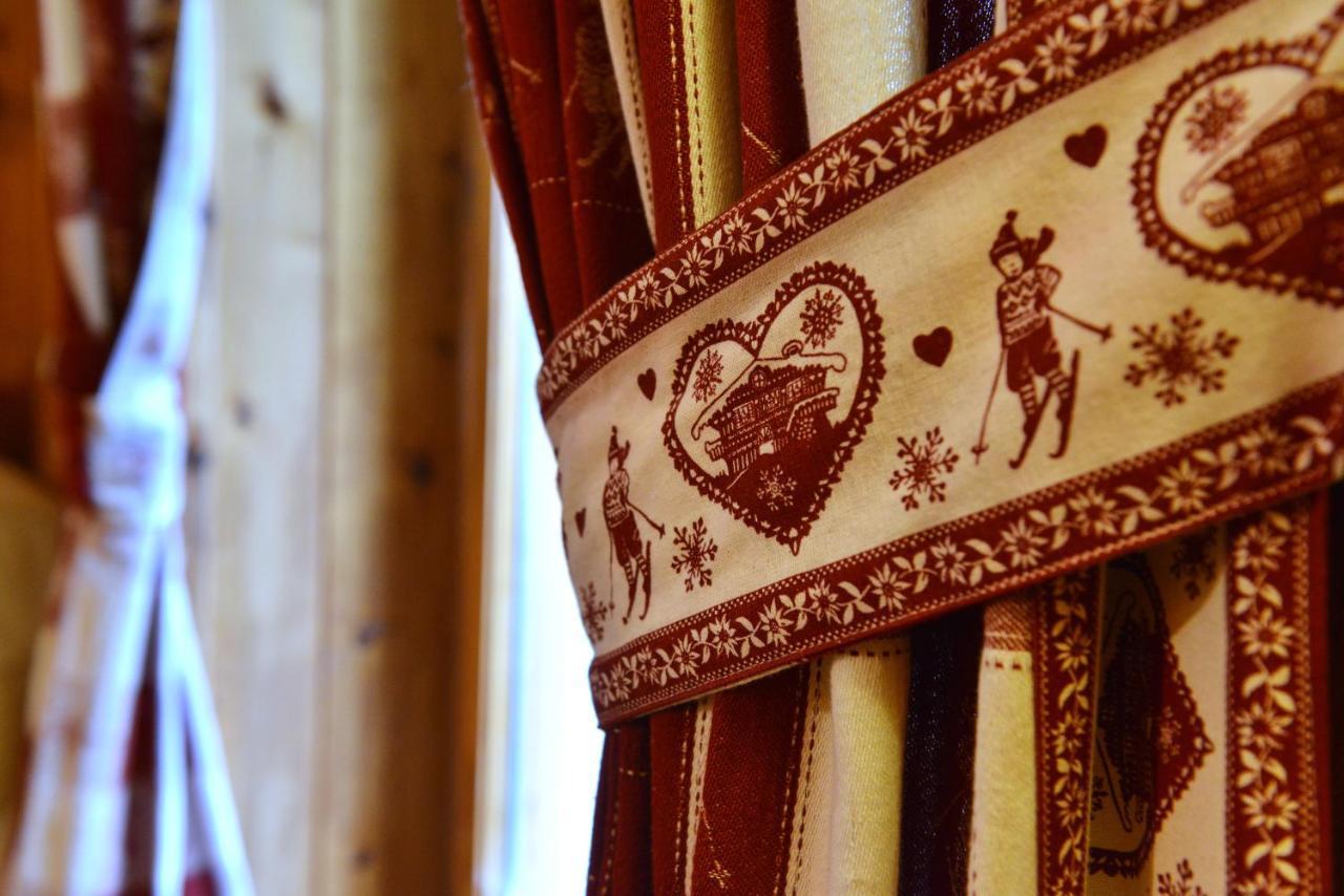 Maison De Santino كوجن المظهر الخارجي الصورة